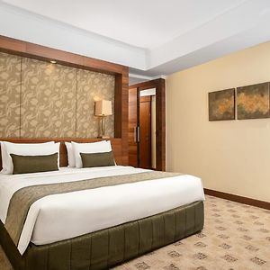 Club Kamer met een King Size Bed